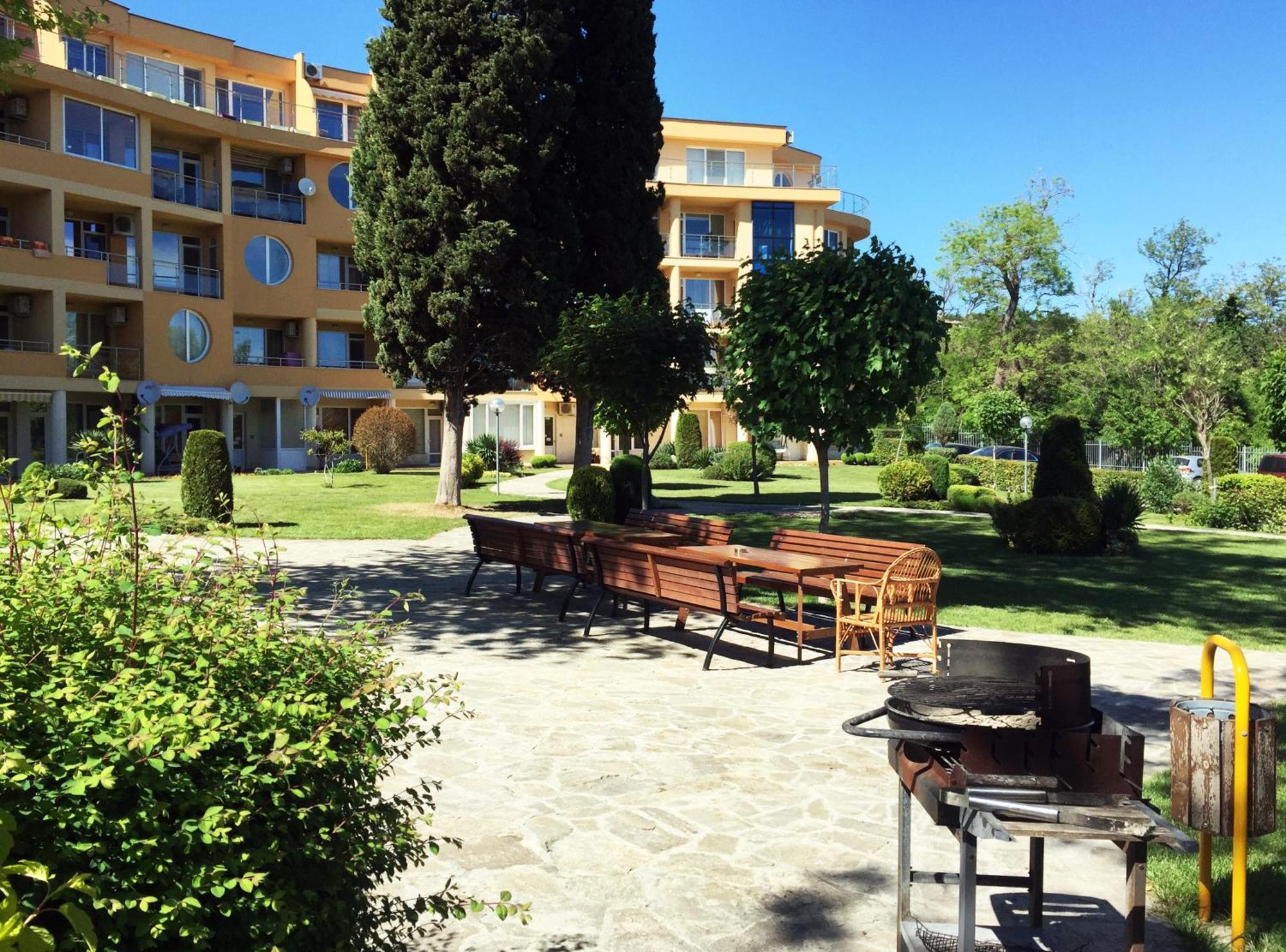 Varna Garden View Apartment Экстерьер фото